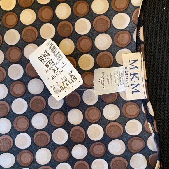 ladies blouse M.K.M Designs blouse - Picture 2 of 3